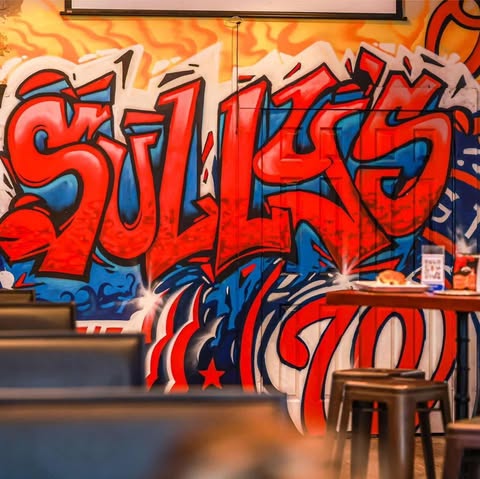 Sully's Pour House
